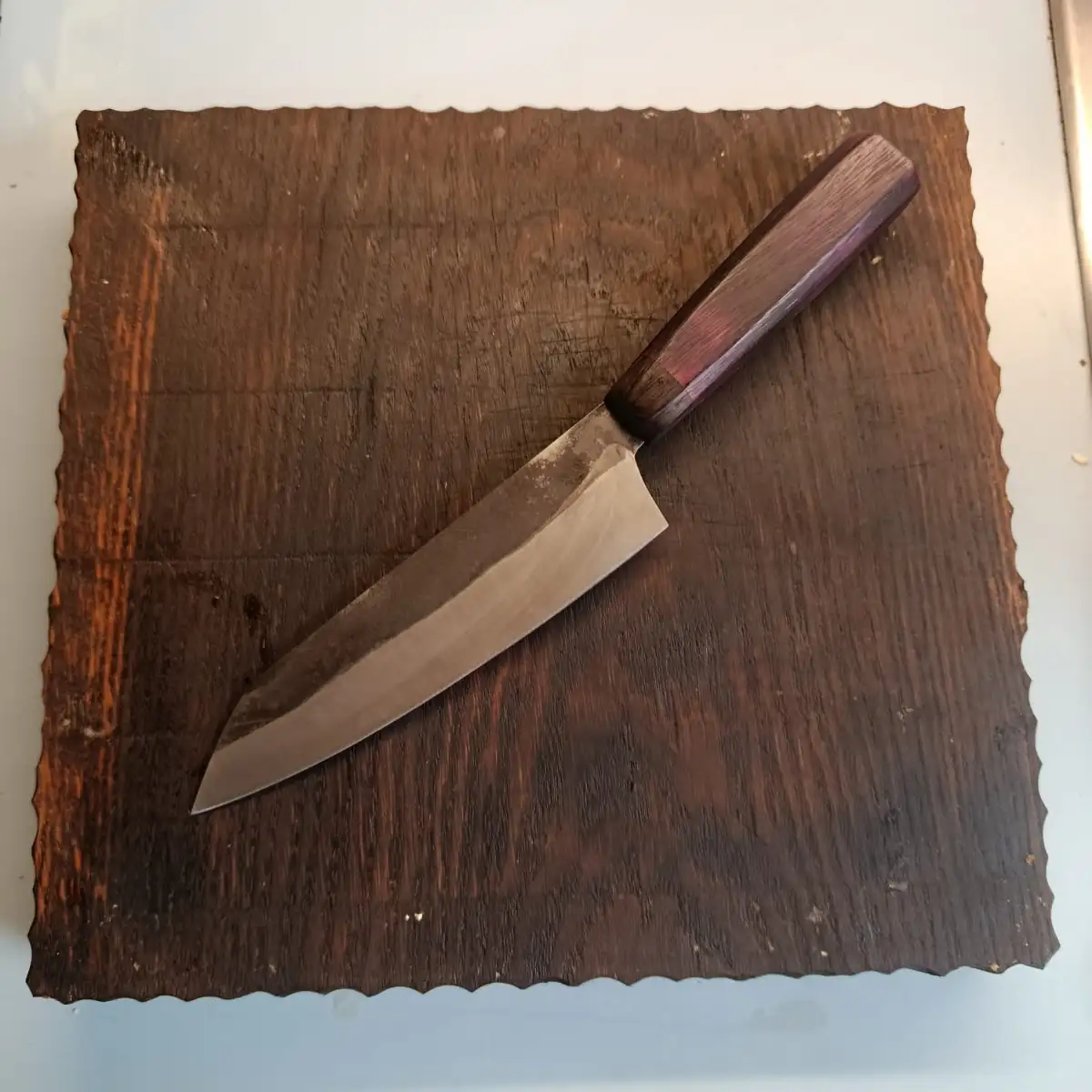 Le Bunka manche en amarante et chêne fumé